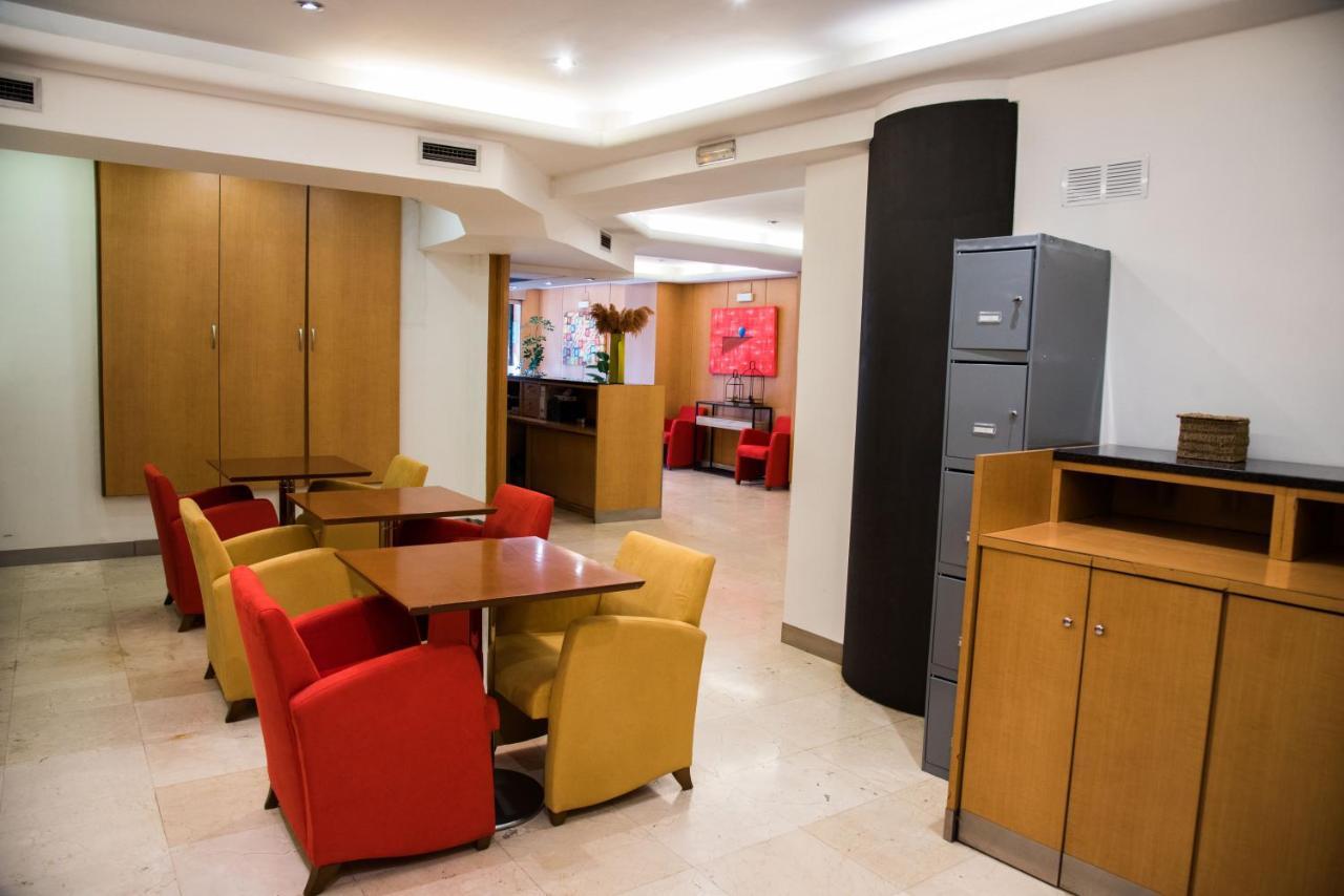 טודלה Hotel Delta מראה חיצוני תמונה