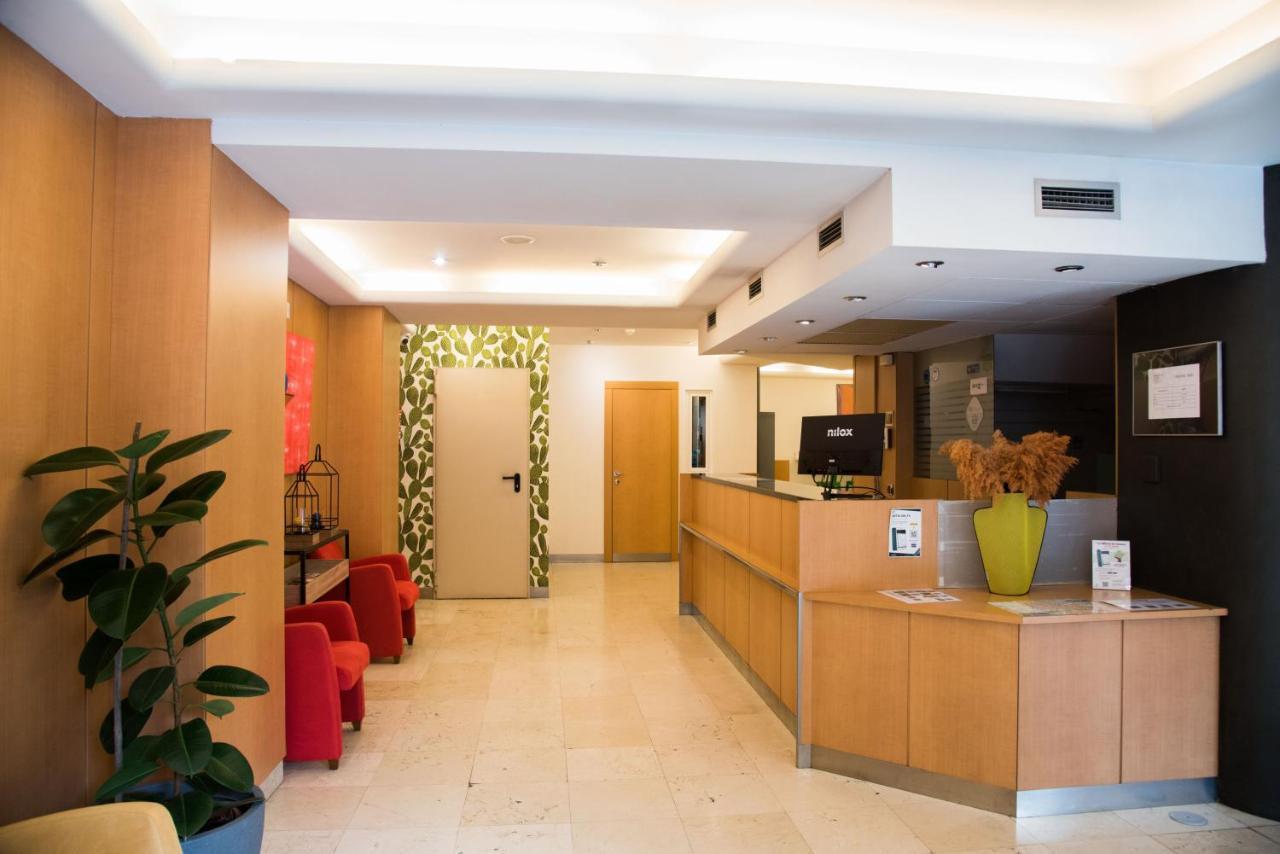 טודלה Hotel Delta מראה חיצוני תמונה