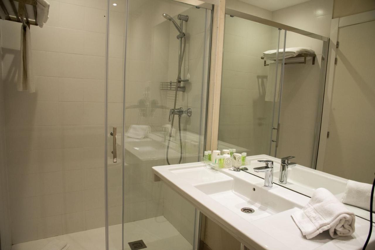 טודלה Hotel Delta מראה חיצוני תמונה