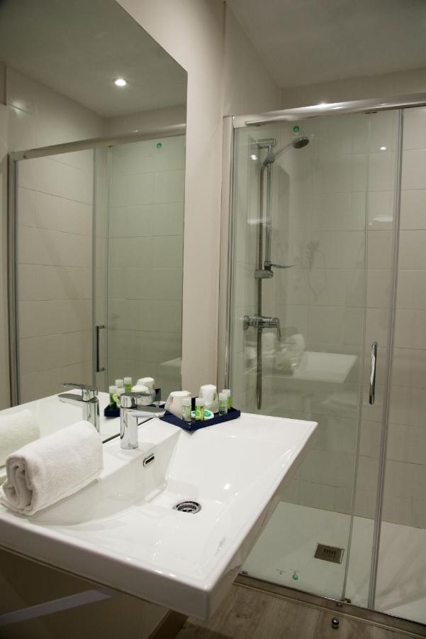 טודלה Hotel Delta מראה חיצוני תמונה