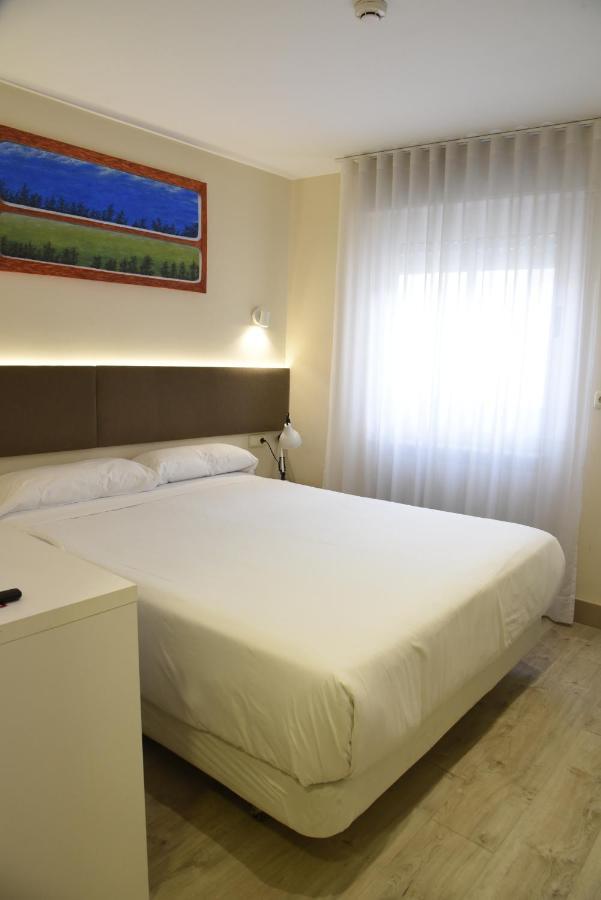 טודלה Hotel Delta מראה חיצוני תמונה